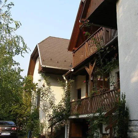 Nadas Apartmanhaz