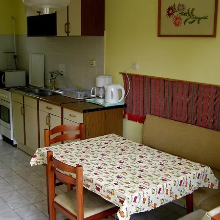 Διαμέρισμα Nadas Apartmanhaz Keszthely